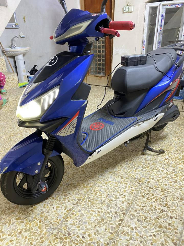 السلام عليكم ماطور شحن للبيع ماطور نضيف مثل ماموضح بالصورة تايرات جدد ٦بطاريات ٣اصليات ومبدل جدد تشغيل عن بعد بصمة نطام باركP
السعر 350الف للاستفسار الاتصال على الرقم***********
