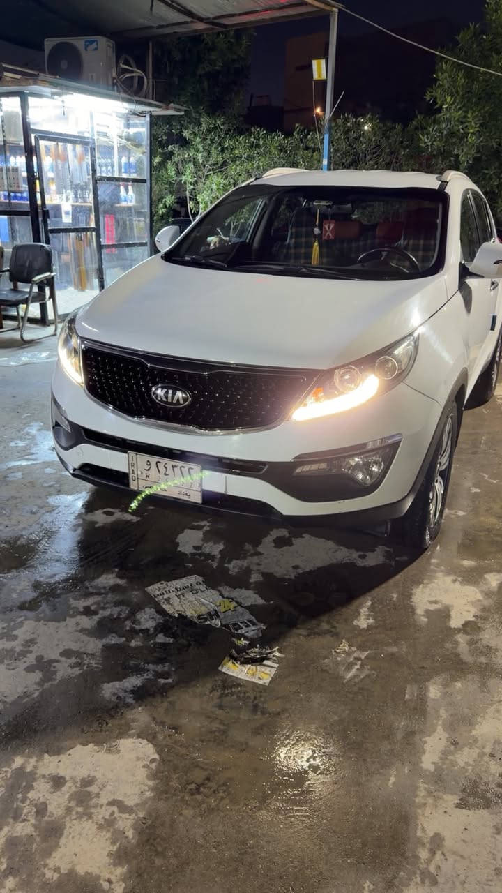 سلام عليكم عدي سبورتج ٢٠١٦ مكفوله عد رصعت ٣بيها أدور سورنتو مروس ٢٠٢٤ و ٢٠٢٥اوجهز لفرق لي عد لقصر   رقم ***********
