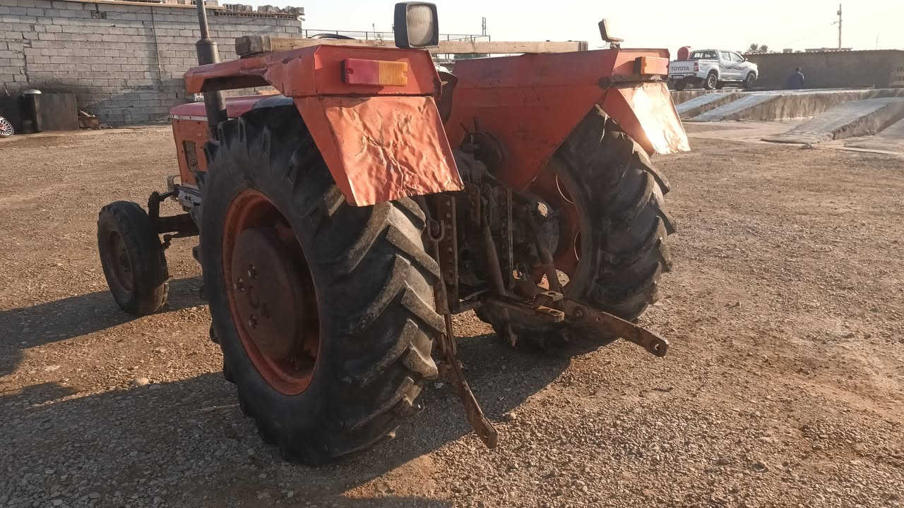 مكينة عنتر للبيع موديل٨٤ مكينةشغالة كاملة نكرسل سعر ٢مليون و٧٥٠الف وبيها مجال ديالى بلدروز 
***********
