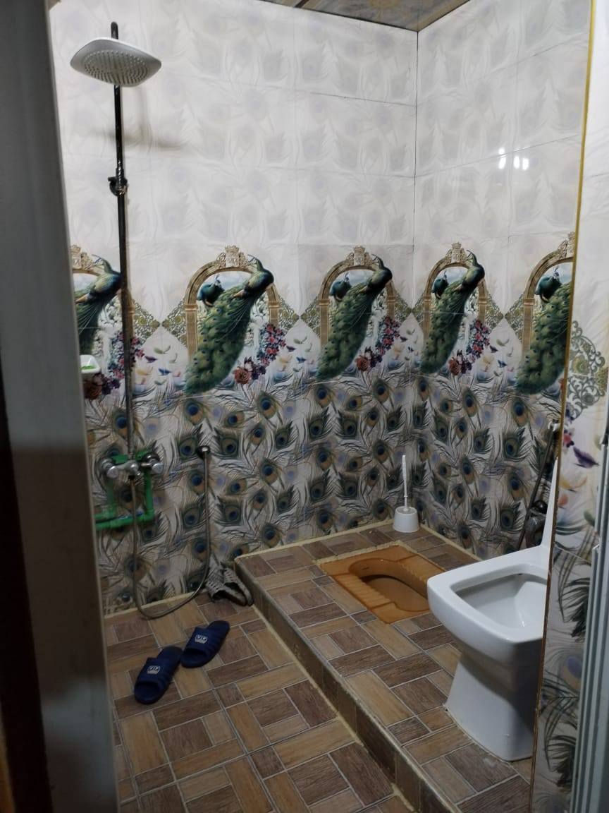 دار للبيع مساحه 150م طابو زراعي بلنجف مقابل سايدين العسكري عمود 250شارع الصب يبعد عن شارع العام 80م ضبط للاستفسار واتساب *********** النجف, العراق
