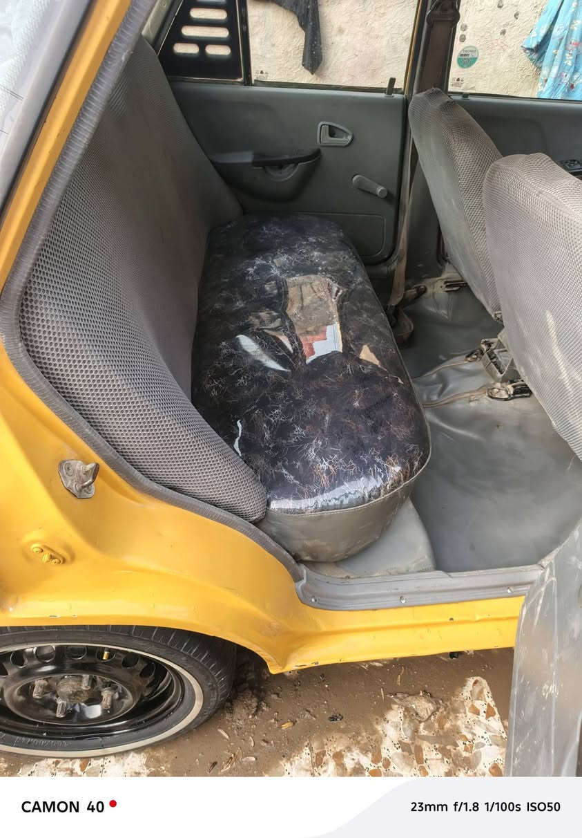 السلام عليكم
للبيع سايبا 2013رقم بغداد إنكليزي بسمي تحويل مباشر 
مكينه كير حداديه جدد
تبريد شغال 
تخم تاير خط أبيض 
داخل نحله السياره متعوب عليه ربع ما تصرف ترايك السعوديه
السعر 28الشراي يتصل فقط 
***********
