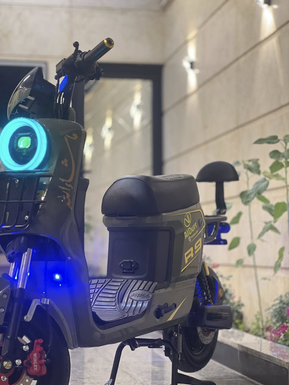 للبيع حبايب 🤍🍃
بايسكل R9 موديل 2026 فول مواصفات 🪬
خمس بطاريات دبل 🔋 
سرعة 109 حقيقي 80 🚸
الضوه عالي ناصي 👁️‍🗨️
لدات + دبل اشارة 💯
الابرياكات هايدروليك دهن 🚧
الملف 2500 🔕⚜️
كافه المواصفات 🔝
السعرر 550 وبيه مجال 💸


**إذا كنت صاحب هذا الإعلان وتريد حذفه لأي سبب، رجاءا أرسل رسالة إلى الدعم الفني**