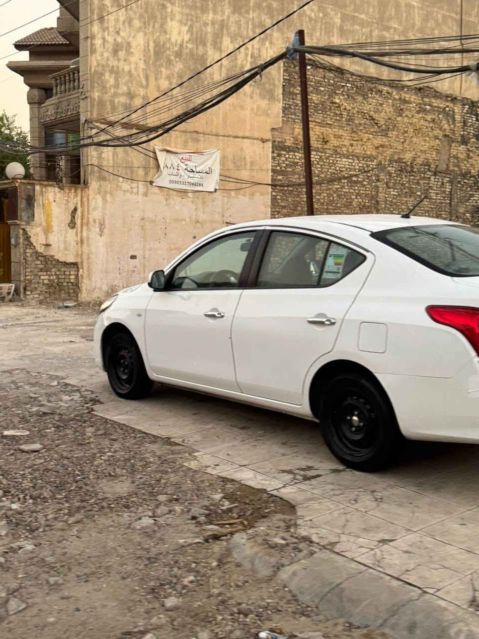 سلام عليكم
نيسان سني للبيع 
٢٠٢٠
مكفوله كفاله عامه 
عده طخه بصيطه بال منشور 
ماشيه ٥٩ حقيقي 
كير محرك تبريد مكفول وضع شركه 
رقم سليمانيه سنوينه شرط 
مكاني بغداد كراده 
الشراي يتصل 
***********
