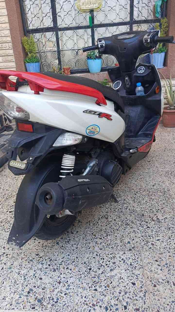 سلام عليكم 
دراجة GTR نوزل ما بيها نقص كلشي شغال كهربائيات شغاله محرك مكفول برغي ما مفتوح بي دبلات شغاله تايرات نضيفات بس كفرات ما مختمة 
السعر : 850 وبيها مجال
العنوان : البلديات


**إذا كنت صاحب هذا الإعلان وتريد حذفه لأي سبب، رجاءا أرسل رسالة إلى الدعم الفني**