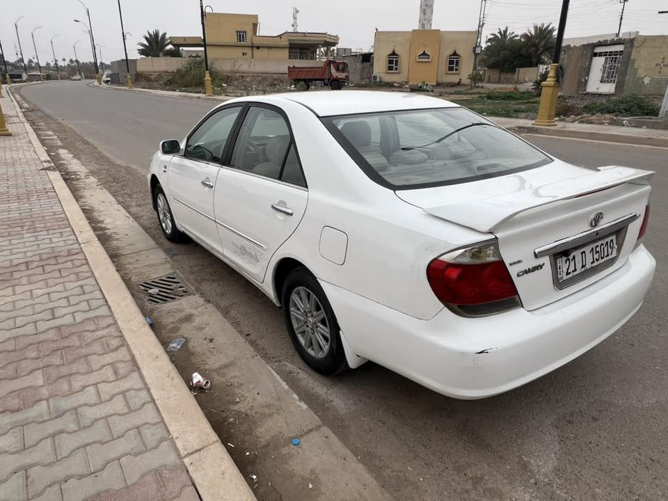 السلام عليكم للبيع كامري 2004خليجي محرك 2400 محرك كير تبريد مكفول السياره بيه صبغ ثلث قطع رقم سليمانيه تحويل مباشر مكان السيارة صلاح الدين الضلوعيه السعر 88وبيه مجال معلومات اكثر اتصل ***********
