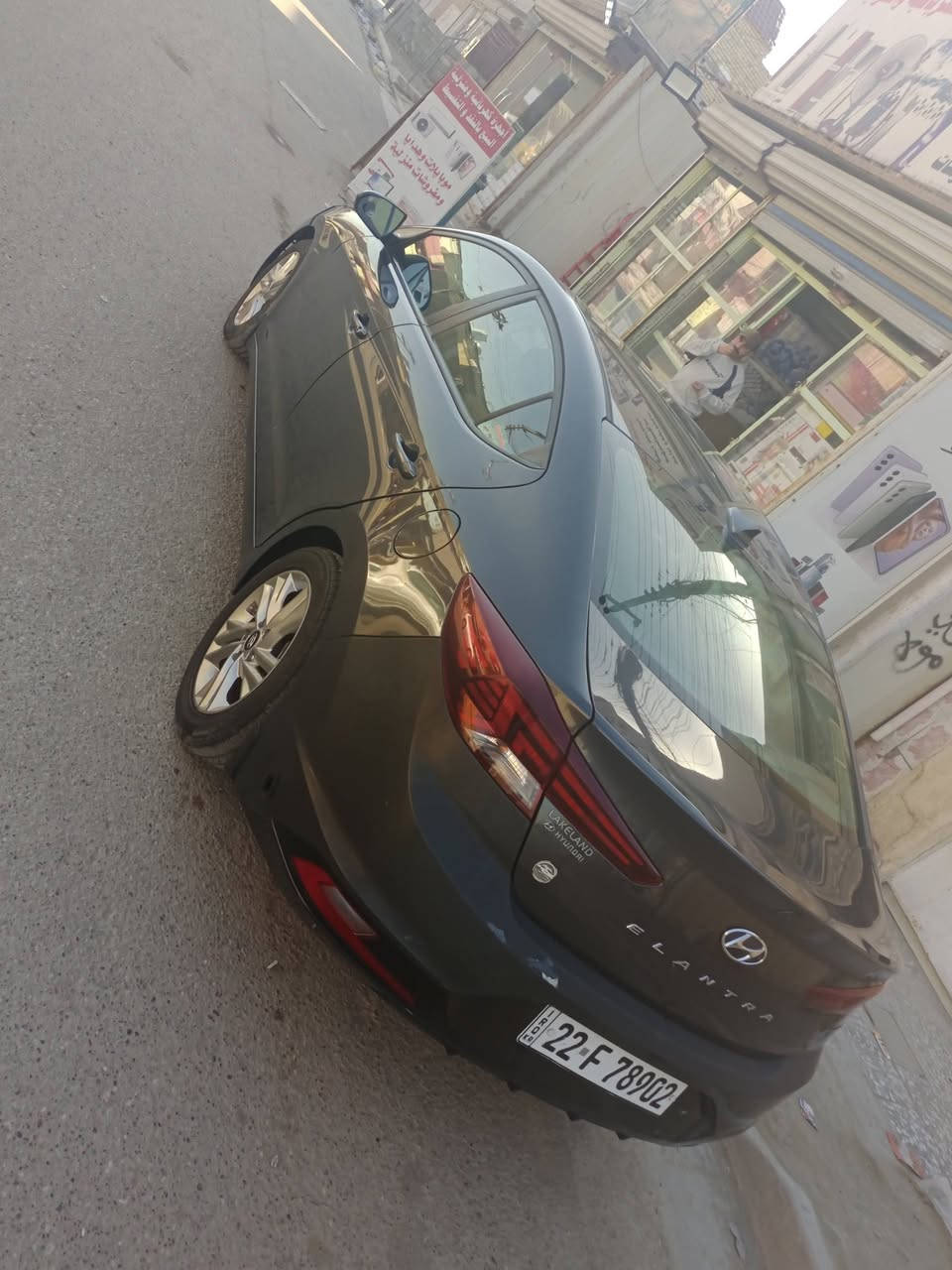 هونداي النترا  وارد امريكي
مـوديـل \ 2020
سونار مرفق بالمنشور 
مع صور الحادث 
شادلها منضومه غاز جديده ...
المـواصفات
ردرات جانبي امامي •
توقف ذاتي 
تحديد مسار•
ثلاث وضعيات قياده •
لايت زنون عالي ناصي زرع عدسات •
شاشه كبيره كامره دوره •
كروس سرعه.
مانع انزلاق• 
تحكم ستيرن جهتين •
شاشه صغيره للأعطال•
ويل كب •
-نضام البريك ABS •
4 دسك•
حساس لضغط الأطارات بالدشبول•
مكينه دوش 2000  
گير sft بلادي 
شواصي لغد كفاله 
ماشيه 99 الف ميل قابل للزياده 
رقم اربيل دولي 
سياره كل نقص مابيها 

السعر . $ 135 $ وبيهة مجال حك الجيه 
مكان السياره بغداد/هاتف *********** / ***********
غير متواجد فيس
