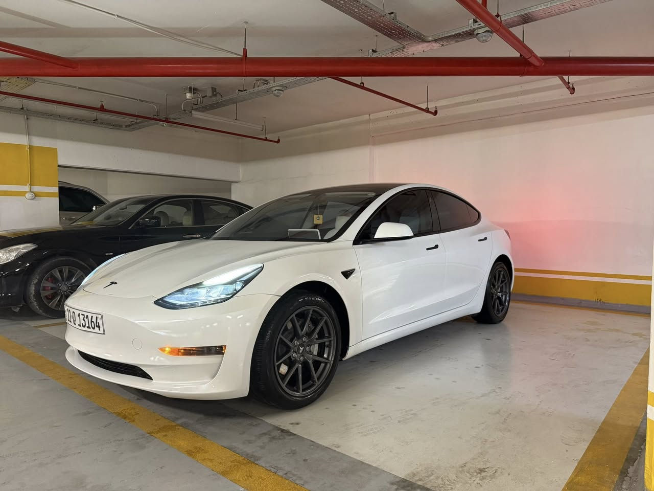 تيسلا موديل ٣ ٢٠٢٣ بدون صبغ للبيع ***********
