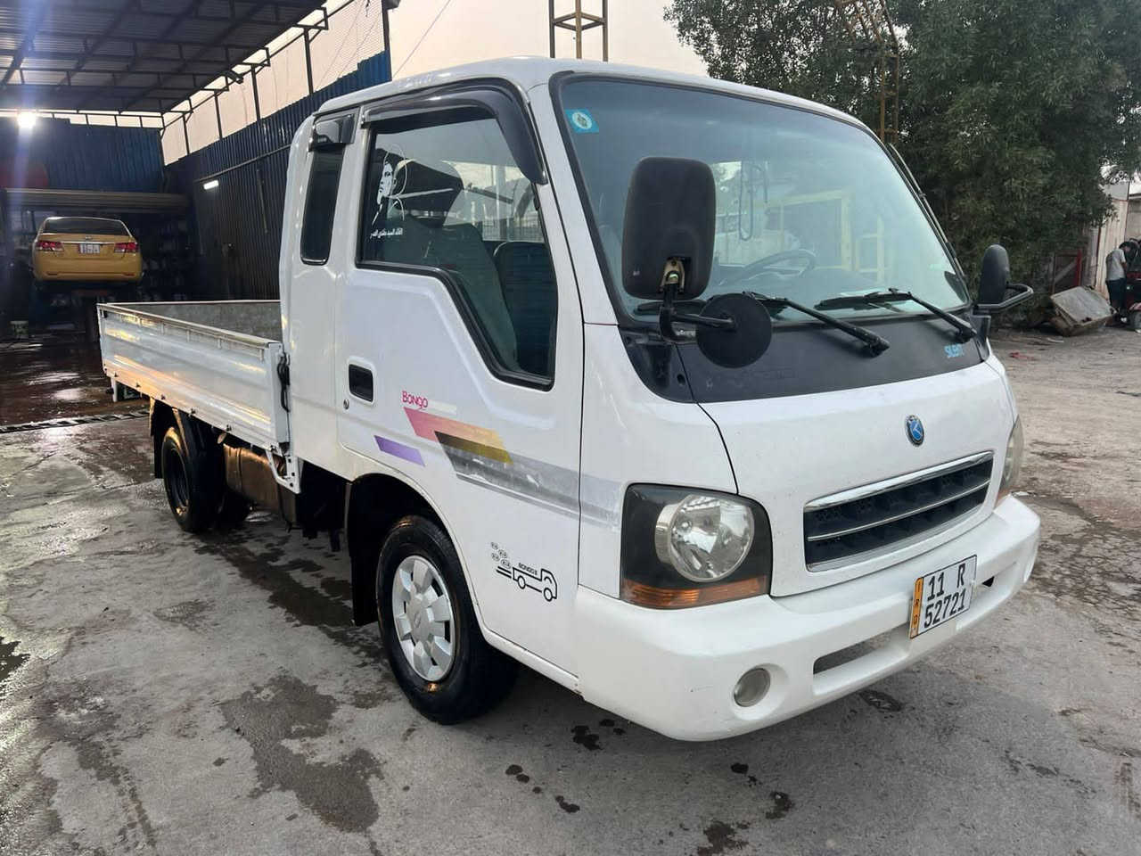 سلام عليكم ....كيه البيع ...ام عيون..مديل 99رقم بغداد.....صبق بس مصاطر ....مكينه وكير واكسن وشاصي خير من الله..... تخم تاير جديد.... كهربائيات شغاله....دواخل حلوه.....تحويل مباشر.....السعر 78 وبيه مجال الطيبين الاستفسار علا رقم الهاتف ***********المكان بغداد الورفلي
