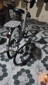 بايسكل للبيع نضيف وجاهز مديل 2018 وسعره 70 مجال كلش قليل  رقمي( ٠٧٨٥٥٦...