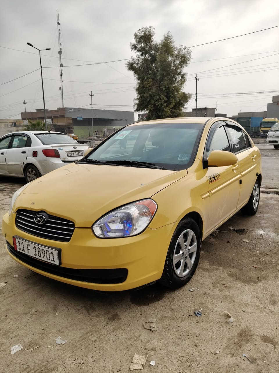 اكسنت 2009بدون ضرر بس بوند بدون دواخل السياره جاهز كندي طخم تايت طخم امامي او خلفي السياره اصلي 16هزه جديده رقم دولي هيه او غرامات  صفر السياره جاهز ماتصرف عليها ربع
***********
