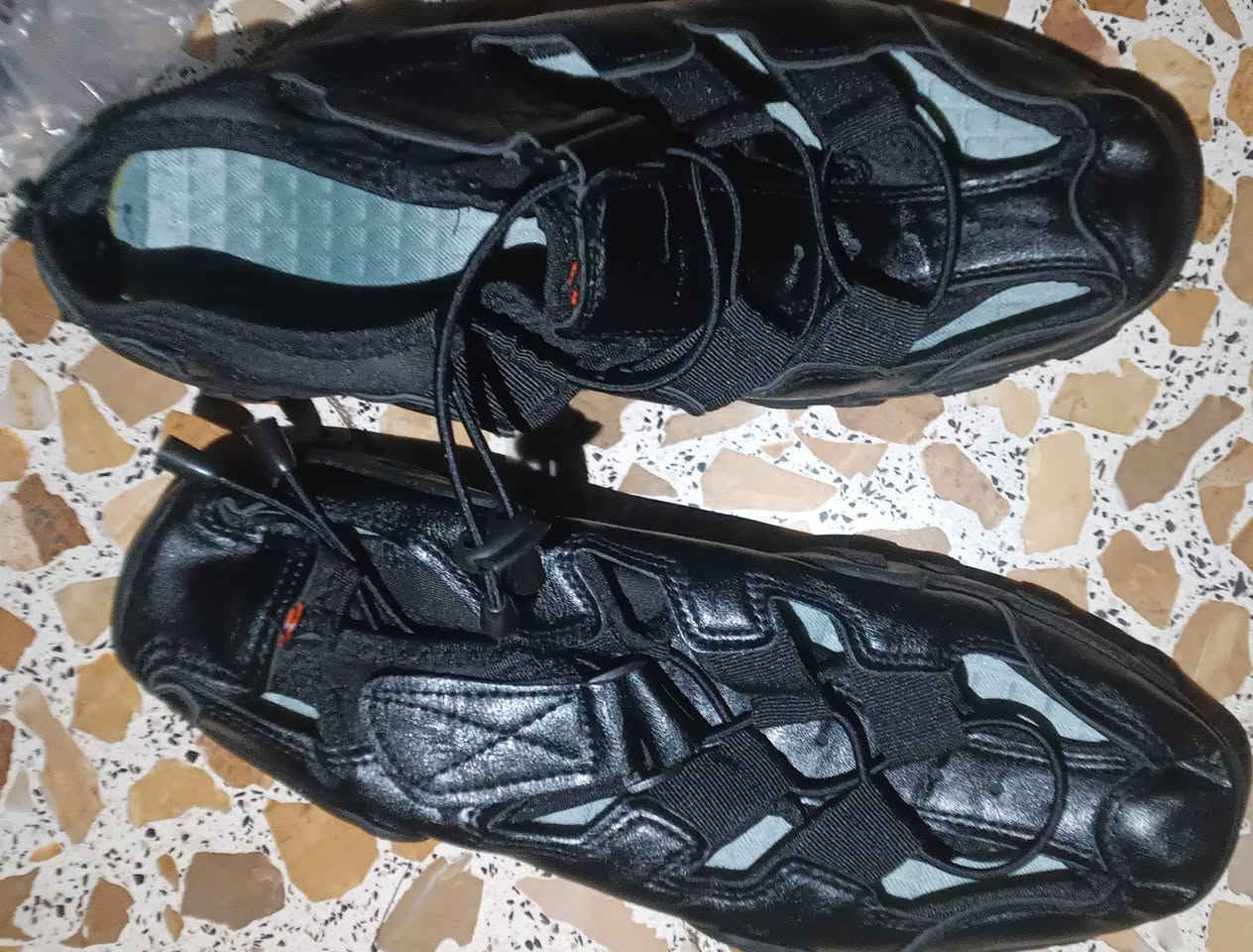 خفيف جلد ريشة لين تكفله بيدك 20 مع توصيل


**إذا كنت صاحب هذا الإعلان وتريد حذفه لأي سبب، رجاءا أرسل رسالة إلى الدعم الفني**