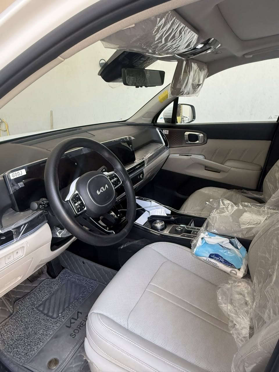 سورنتو للبيع مديل2025
1-المحرك6سلندر
2-بنرامه
3-3بصمات
4تشغيل عن بعد
5كشنات جلد
6كشنات تدفائه تبريد
7لايتات زنون
8سياره فول 
مكفوله كفاله عامه 
ماشيه السياره11الف حقيقي
سعر350
للتواصل***********
