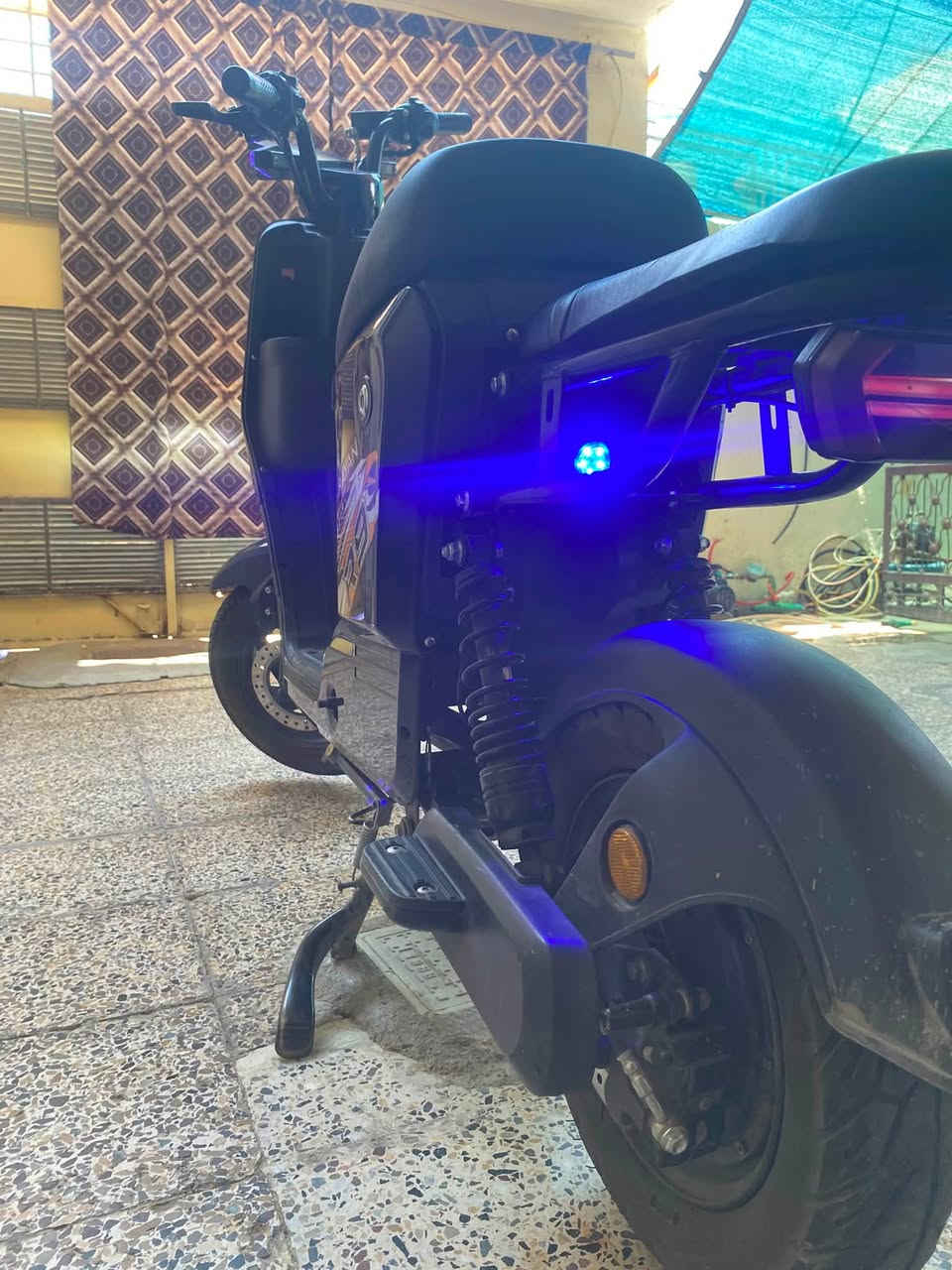 السـلام عليـكم دراجـة للـبيع 🔥
R9 .2026 
دراجـة خير من الله 
خمس بـطاريت دبـل 36 امـبير 🔋
درجـةة تاخذهه تدعـيلي 
عـقل شرط 
ملف شرط 
بطرايات شرط 
ماملعوب بيهـن 
دبـل اشـاره عالي 
زيلون عالي وناصي كله شغال
السـعر 390 وبي مجال بـسيط 🔥
مكاني موصل الايسر 
حي تحرير قرب جامع ال البيت 
حي صدام قرب جامع الزهراء 
للتواصل خاص او ع رقم 
***********
مـتواجد واتساب

