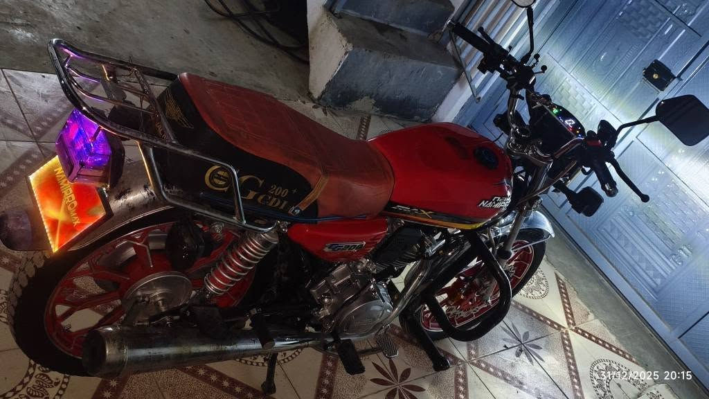 بەناوی خوای گەورەو میهرەبان ❤️

نامی پڕۆ

٢٠٢٥

٥ گێڕ

مەکینە ٢٠٠

شاشە ئایپاد

شەغال و کارت

لە ئاسنی دواوە بۆ تایەی پێشەوە بە شەرت

کارەبای و گێڕو مەکینەی کامل بەشەرت
 
مەکینەو گێڕی نەکراوەتەوە

کەم ڕۆشتوە

نرخ ٧٥٠ معامەلەبکی برایانە 
بە چاتو تەلەفون وەڵام ئەیەمەوە

یەک مەسرەفی بچوکی هەیە لەکاتی معامەلە باسی ئەکەم

***********
*********** السليمانية, العراق
