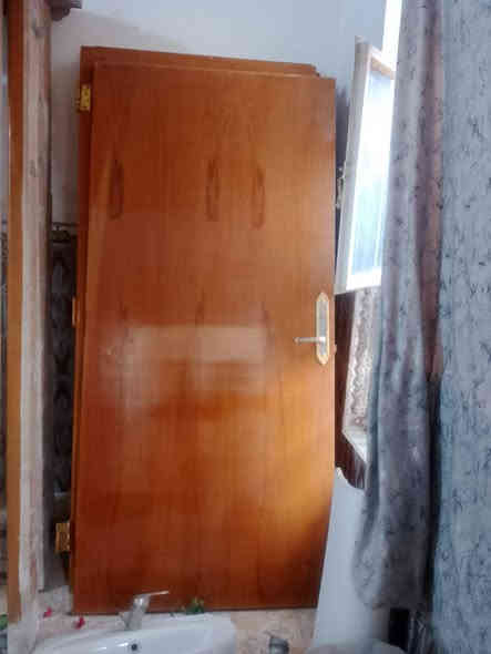 بيبان صاج للبيع 5بيبان مع الرجووبه سعر الواحد ب150مع المجا مكان النجف شارع 30 الحولي الاستفسار خاص اونتصل ***********
