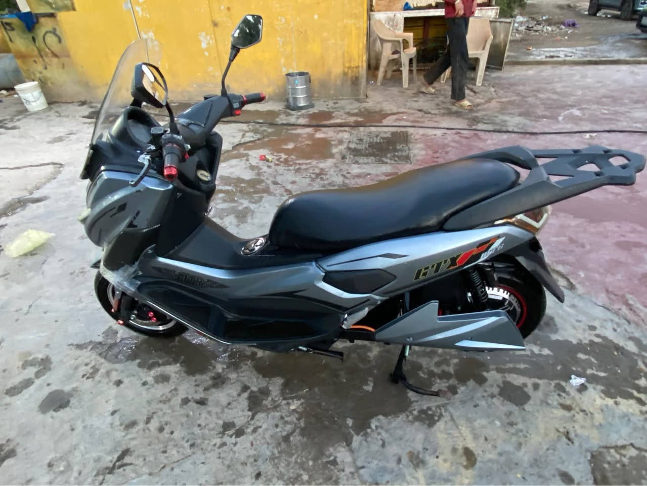 سلام عليكم دراجة GtX من شركة mtr شحن للبيع شبيه ان ماكس البانزين ليثيوم 32 امبير ملف 2000  
الف  والدراجة مال مؤيد طيارة 3 سرع + بك + بارك دبل بصمه دبل سويج تشغيل عن بعد + مانع سرقة نسبة النظافة 90% السرعه 85 المسافة 75 كيلو ماخذيها بمليونين الى ربع  السعر950الف وبيها مجال بسيط  مكاني بغداد البلديات شارع المرور بغداد, العراق


**إذا كنت صاحب هذا الإعلان وتريد حذفه لأي سبب، رجاءا أرسل رسالة إلى الدعم الفني**