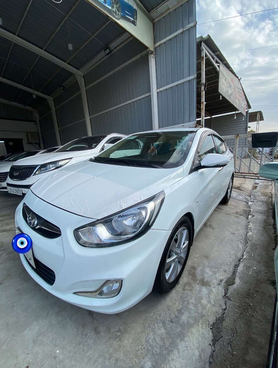 اكسنت للبيع موديل 2012📦
رقم سليمانية سنوية ساقطة📍
شرط التحويل والغرامات📍
تبريد ثلج 🥶تدفئة 🔥
دفتر بانزين موجود ⛽️
مواصفات 📍
شاشة ايباد 💽
كامرة
تحكم استيرن
بدون صبغ 
بدون ضربة 
بيها فقط جم مكان تعديل بارد 
سعرها 93$💸وبيها مجال 
سيارة ما بيها ربع دينار💸مصرف 
مكاني كركوك 
اي استفسار اتصل
***********📞 كركوك, العراق
