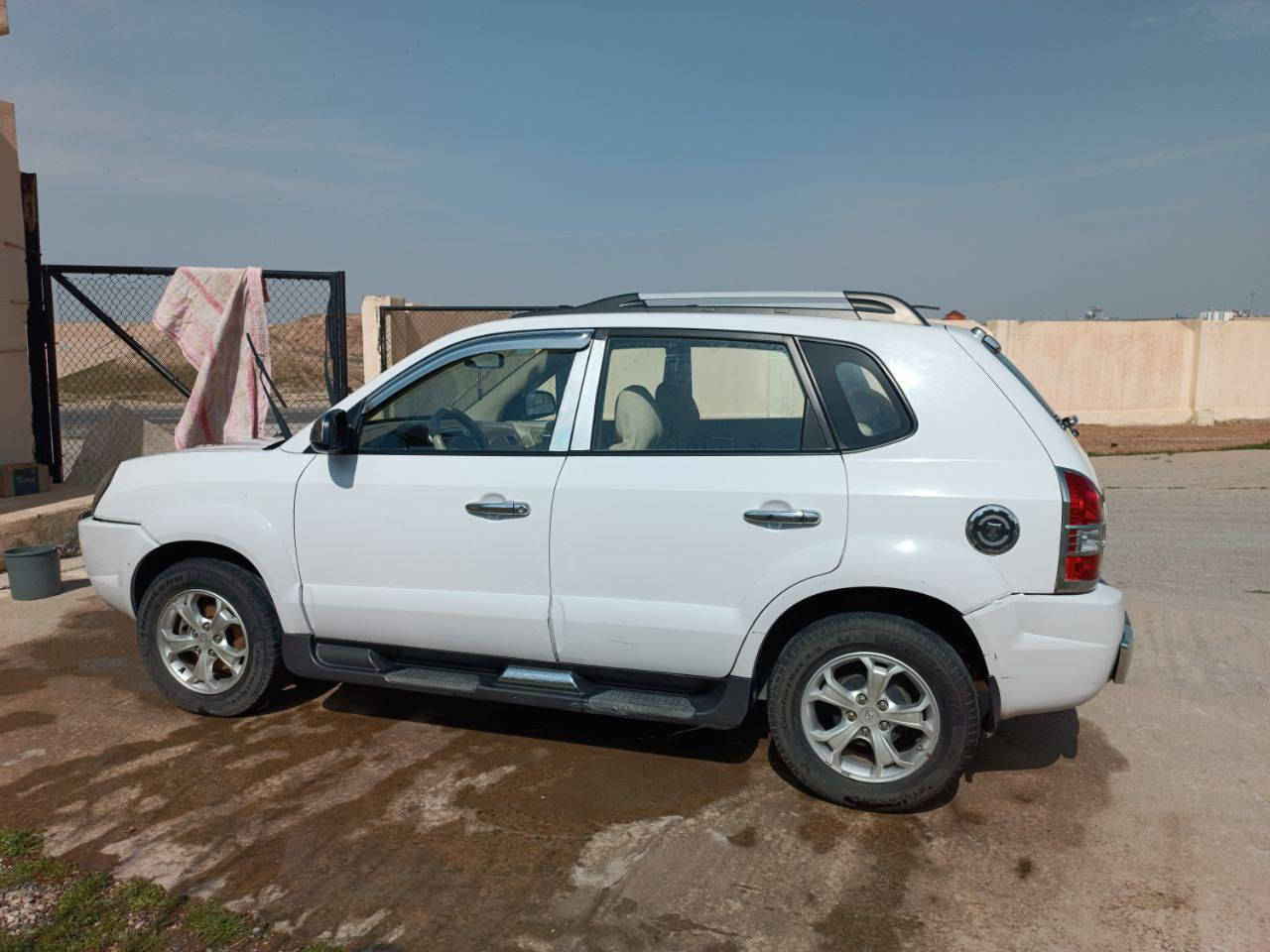 سيارة هونداي  تكسون
موديل 2009 ....ماشيه 155 الف كم 
حجم محرك 2000 ...رقم نینوی الماني
السعر 132 وبيها مجال
مابيها اي ضرر شرط الفحص

للأستفسار

***********
 ‏‬‏
***********
