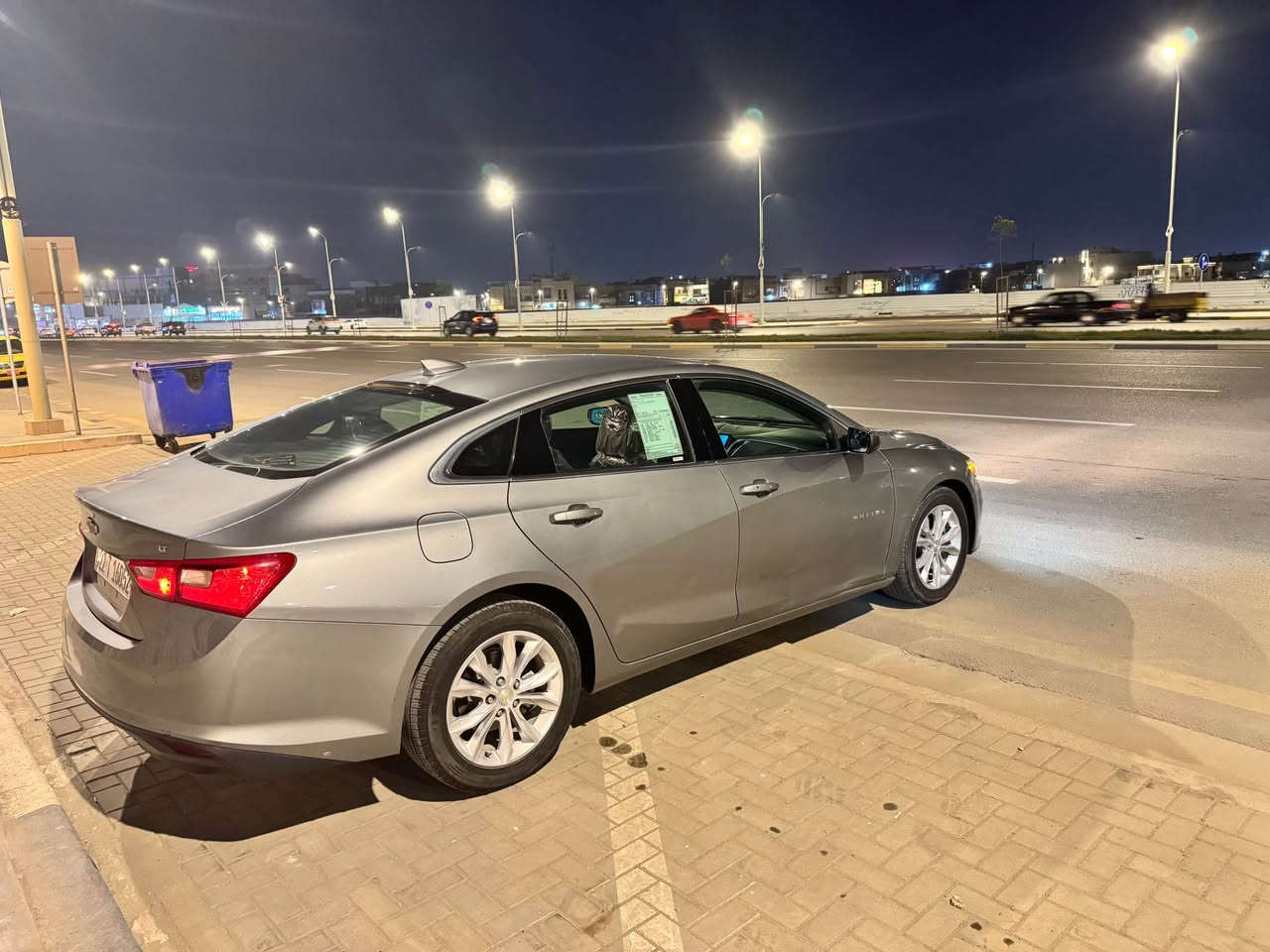 السلام عليكم 
للبيع او مراوس حسب القناعه 
ماليبو 2024 امريكي 
ضرر جملغ بنيد مبدلات 
ماشيه 66 الف كيلو 
مكينه 1500 توربو 
رقم اربيل جديد ودخول جديد 
جاهزه من كلشي 
سعره مناسب وحلو 
مكاتي البصره الجبيله 
*********** البصرة, العراق
