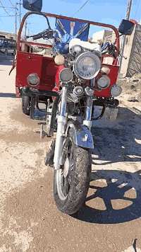 السلام عليكم ستوته للبيع موديل 21 العنوان الديوانيه الشافعيه***********
السعر مليونين وبيها مجال مجالها شيء قليل
موديل 21
