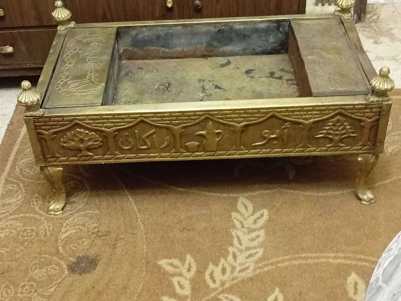 منقل نحاس وزن ثقيل ٩٠في ٥٠سم حفريدوي قديم ٠٧٩٥٢٦٩٧٤٠


**إذا كنت صاحب هذا الإعلان وتريد حذفه لأي سبب، رجاءا أرسل رسالة إلى الدعم الفني**