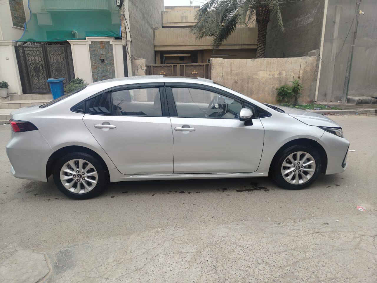 السلام عليكم, كورلا 2022 خليجي محرك 1800 فول 1/1 
 كير محرك شرط طخم تاير جدد ماشية 72 
مكفوله من الصبغ بيها شوية بارد  سياره مرتبة مثل ما بالصور + (مرفقة بالسونار) للأستفسار ***********
