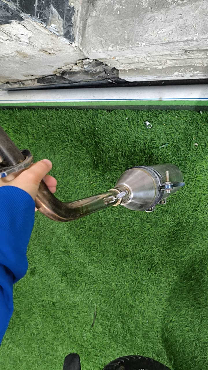 سلام عليكم صالنصه بوري عدل صوت وجعره قويه ترهم سكنس لد وفحل وجيتي ار سعره 100قفل قفل قفل الي شراي يدك عل رقم *********** رجاء بس يتعامل لا يدخل مكاني بغداد العطيفيه نزلت البيروتي
