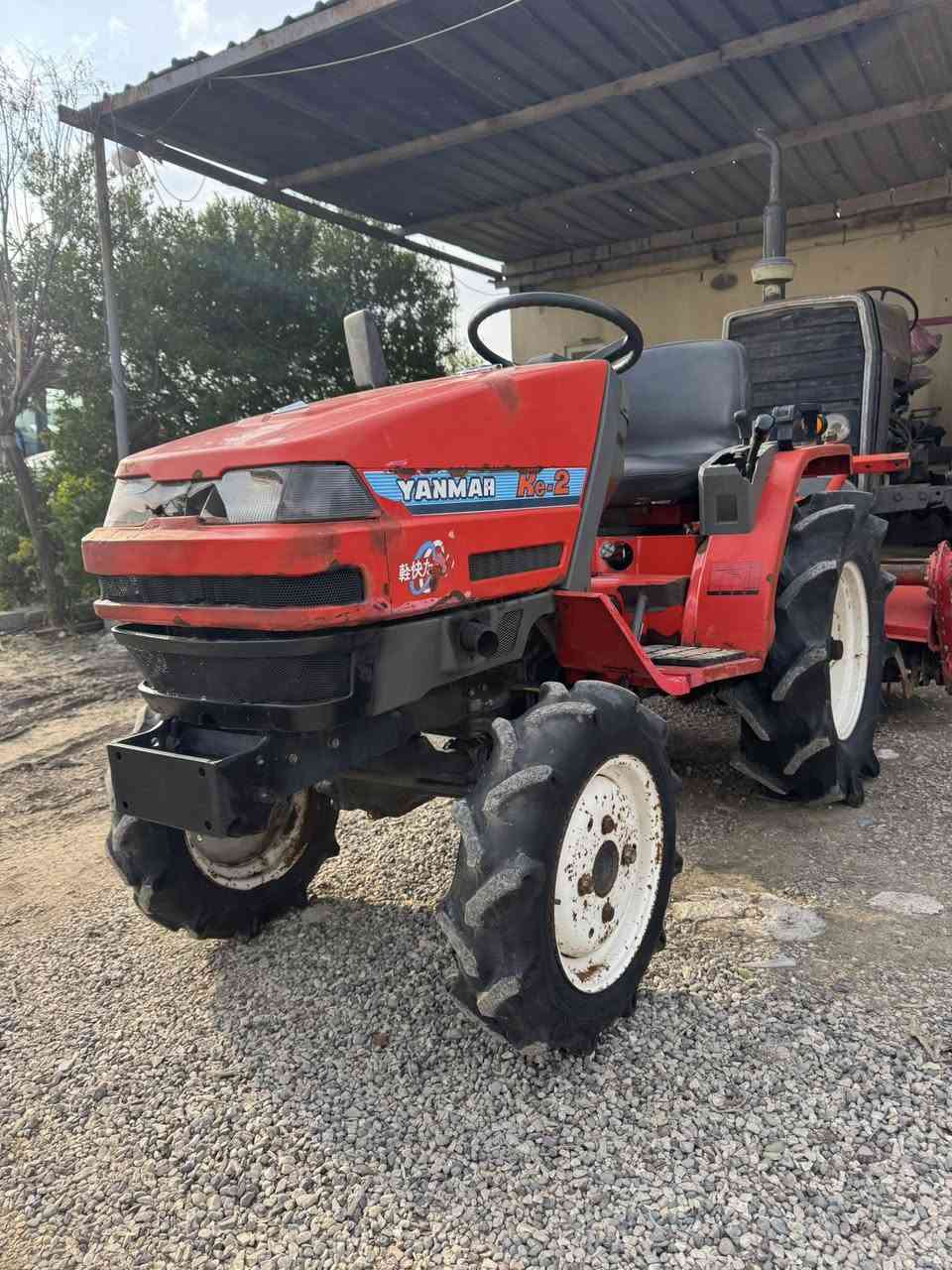 سلاو هاورييان
ته راكته ره كي يامار ده بل ئه كسل سي پستن   بي كيشه  بو فروشتن
شوين هه ولير 
***********
