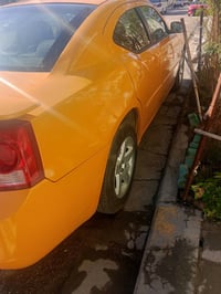 تشارجر • ٢٠١٠ • محرك ٣ ونص