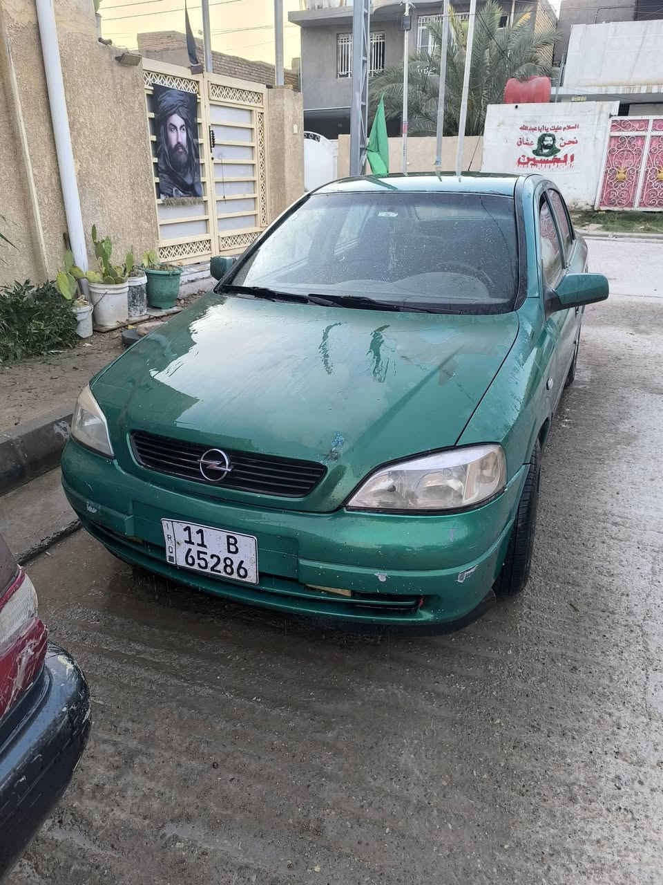 السلام عليكم استرا 2002 رقم بغداد انكليزي تحويل ثاني يوم تخم تاير جديد باتري جديد مكينه جديده سعرها 40 وبيها مجال الي يحب يتصل أو يراسلني *********** مكاني كوت واسط مركز مدينه
