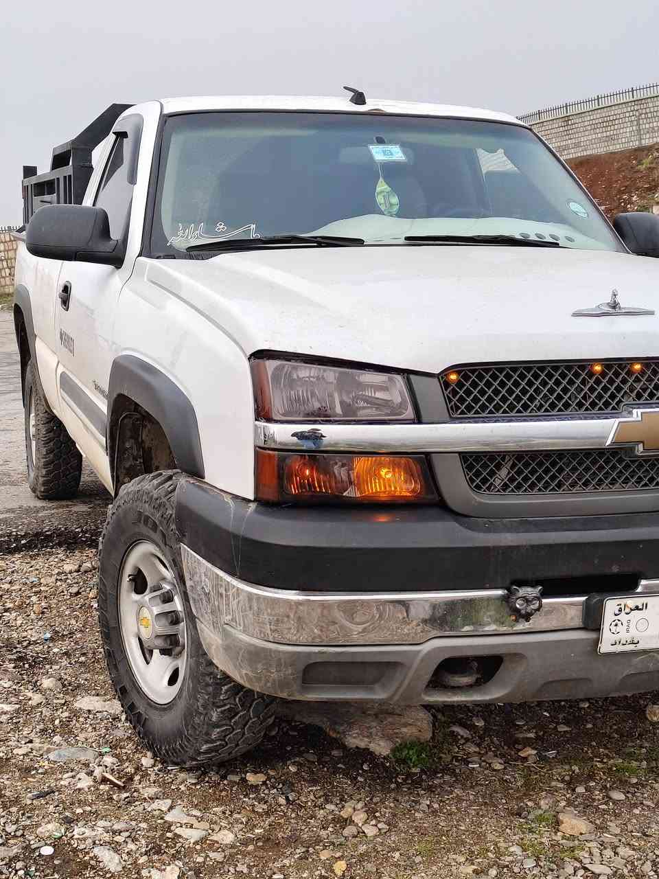 بابەهان مۆدێل 2004
ئاڕم سلێمانی بەشەرتی ئەولیات سەیارەکە پاکە بێ    تەقەوڕەقە .گێڕومەکینەو اکسل بێ عەیبە چوارتایەیی ئێمی لەژێرە شاشە ئایپادوکامێرا کارەبایی هەمووی ئیشەکات سیستەمی غازی بۆداناراوە . 
ژ.م ***********
