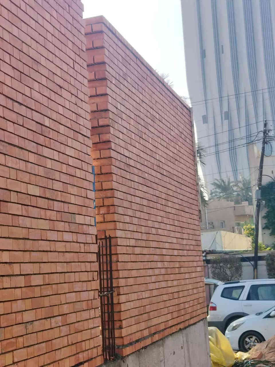 حياكم الله خلفه بناء درجه اولى شغل نضيف واستلام مهندس شغلي ع الدبل وقطعي التزام بلموعد ودقه بالعمل وتنضيف الموقع بعده اكتمال العمل متفرق حالين بغداد فقط 
***********واتساب
***********اتصال
