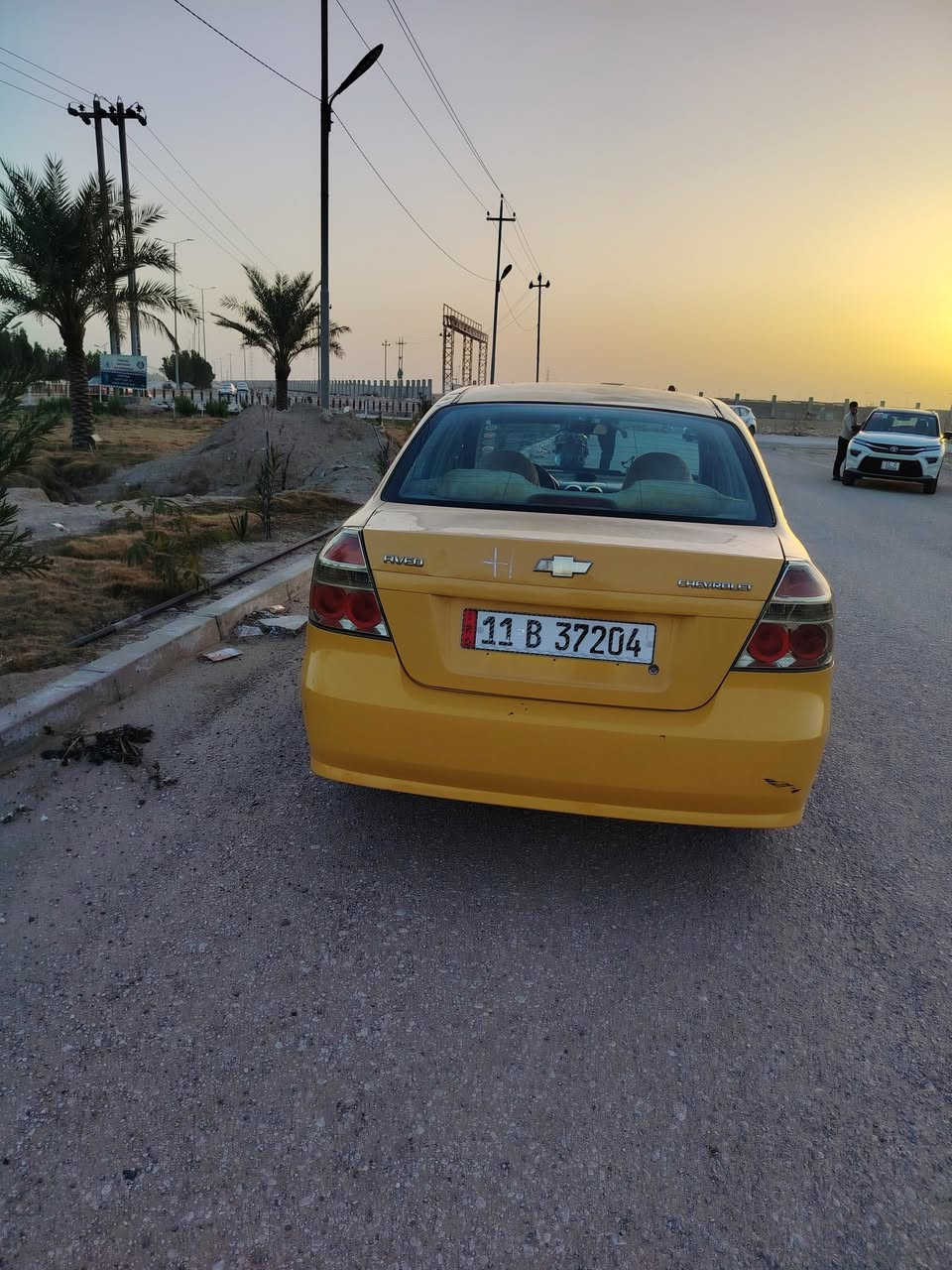 السلام عليكم افيو 2011 اوتوماتيك مكينه كير حداديه تبريد جاهزه مكفوله من ضربه صبغ قطعه وحده رقم بغداد جديد سنويه 2030مصفره هيئه وغرامات السعر57 وبيه مجال مكاني نجف كوفه للاتصال ***********
