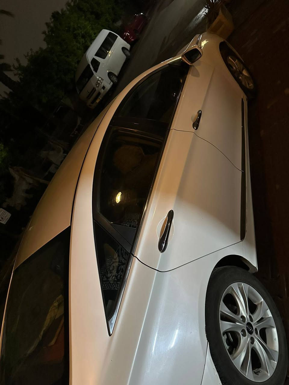 السلام عليكم سوناتا موديل 11خليجيه مثل موضح بلصوره جميع تفاصيل لسياره مكفوله بغداد الدوره الجمعيه لسعر 
110رقم اتصال ***********
