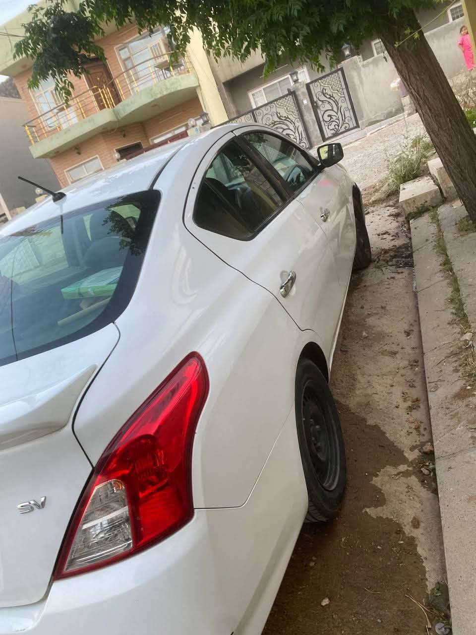 نيسان فيرسا ٢٠١٩
Sv
كامل سبوغ نيه به س به عيزام ئه فروشم 
سەقف برانەوە مەکینە گێر بە شەرت 
سە نەوی تا ۲٠۲۷
هەزەی نویە 
سەیەرەکی بێ مەسروف
***********
***********
