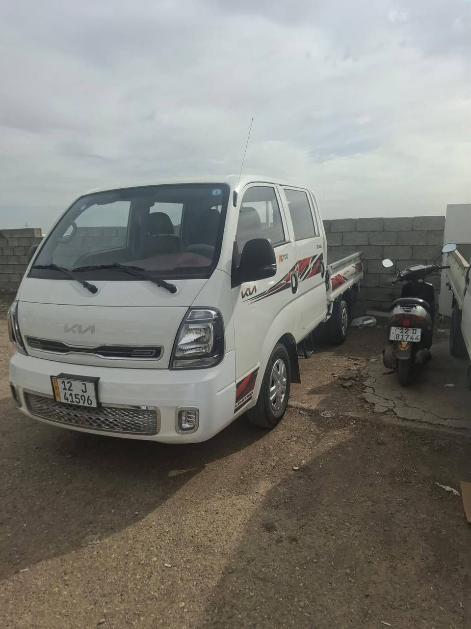 كيه بنكو موديل 2025 باسمي رقم نينوى 180 وبيه مجال ***********
