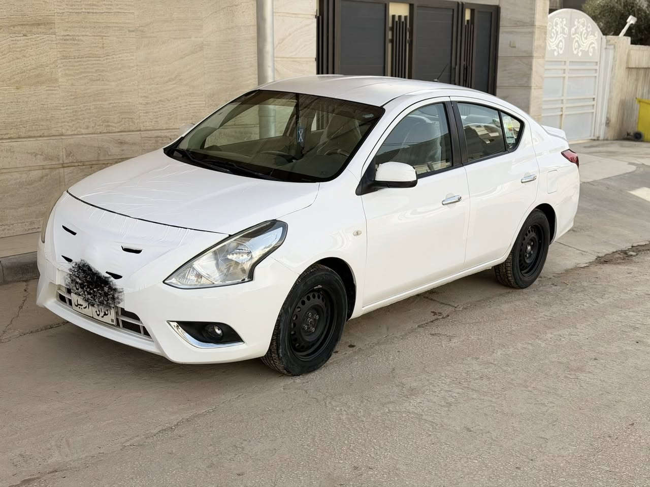 سلام عليكم نيسان سني هندي اصلي موديل 2020 رقم اربيل بليته زركه سياره جديده مكينه كير حداديه تخم تاير كله مكفوله 
بيه طخه دعاميه خلفيه وشويه بارد فقط بدون صبغ ولا تبديل 
السعر 100 وبيه مجال 
***********
