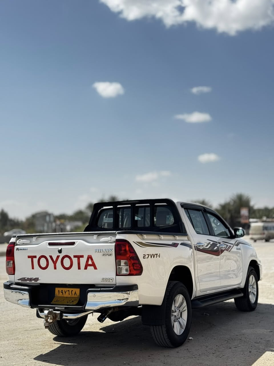 تويوتا هايلوكس 2019 للبيع
السياره ديزل فول مواصفات تبريد خلفي 
مكفوله كفاله عامه عدا صدعتين ب باب سكن 
السياره جاهزه من كلشي رقم اربيل سنويه منتهيه 
المكان النجف الاشرف السعر 233$ وبيها مجال 
***********
