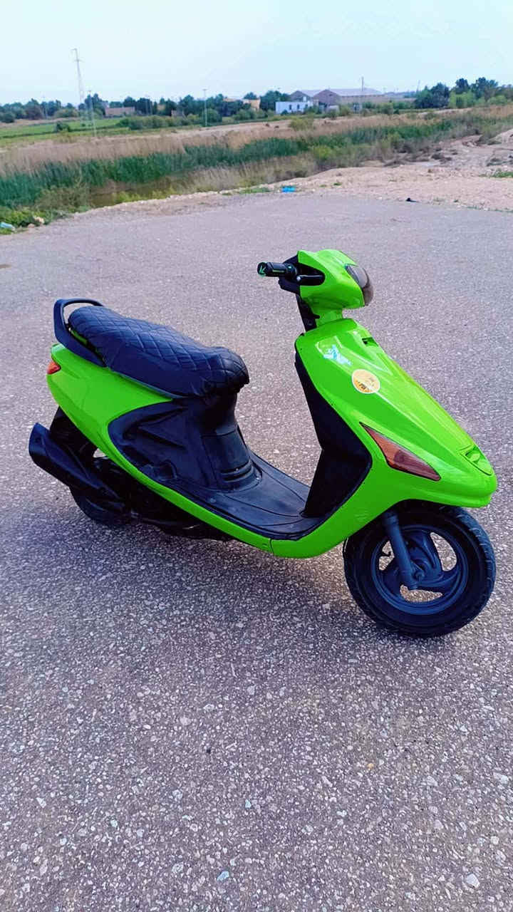 سلام عليكم شباب دراجه فراشه فحل  الون اخظر للبيع مكينه لاتبخير ولا تنقيص   مكينه خرسه شرط  كلشي ماعايزه دراجهه
كهربائيات شغاله باتري جديد    لايت اشاير بك لايت كلها شغاله  الدراجه نكره سلف  مكينه خير من الله 
مكان الدراجه 🏠 الديوانية 
قضاء غماس 
 السعر💵 350 وبيهامجال للطيبين 
للاستفسار اكثر اتصل وبيك خير وتدلل  ***********
