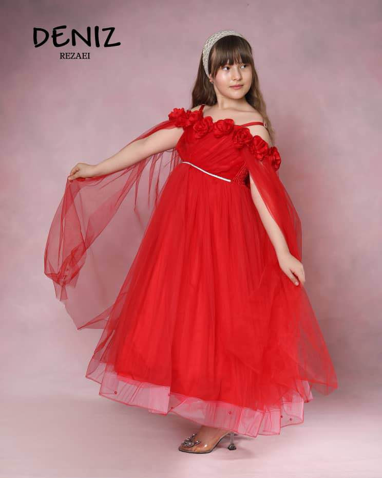 فستان بنات من عمر  ( ٥ ) سنه إلى (  ١٢ ) سنة 👗💖 
🎀✨للحجز والاستفسار مراسلتنا واتساب ***********✨🎀 بغداد, العراق
