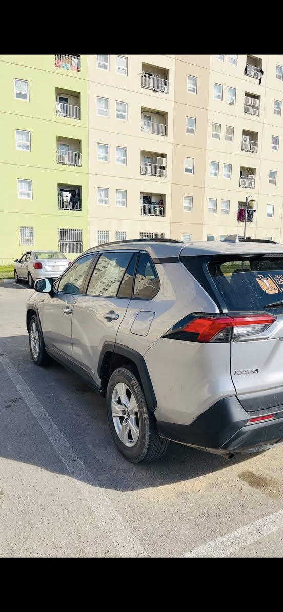 سلام عليكم رافور هايبرد 2021بغداد رقم جديد باسمي دفع رباعي تحكمات ستيرن ورادارات الضرر بيها بارد الي بل صور وضربتها الي بامريكا بابين الصدر والخلف الصدر راجعات بارد رقم الهاتف *********** مكان بسماية السعر 210 وبيها مجال
