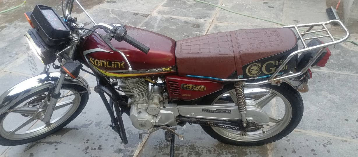 سلام عليكم شونكم شباب دراجه يراني للبيع مديد 22 مكفوله مكينه وسلف وهندر ولا تنقيص ولا تبخير المكان بغداد الحسينية المعامل الشراي يتصل ***********
