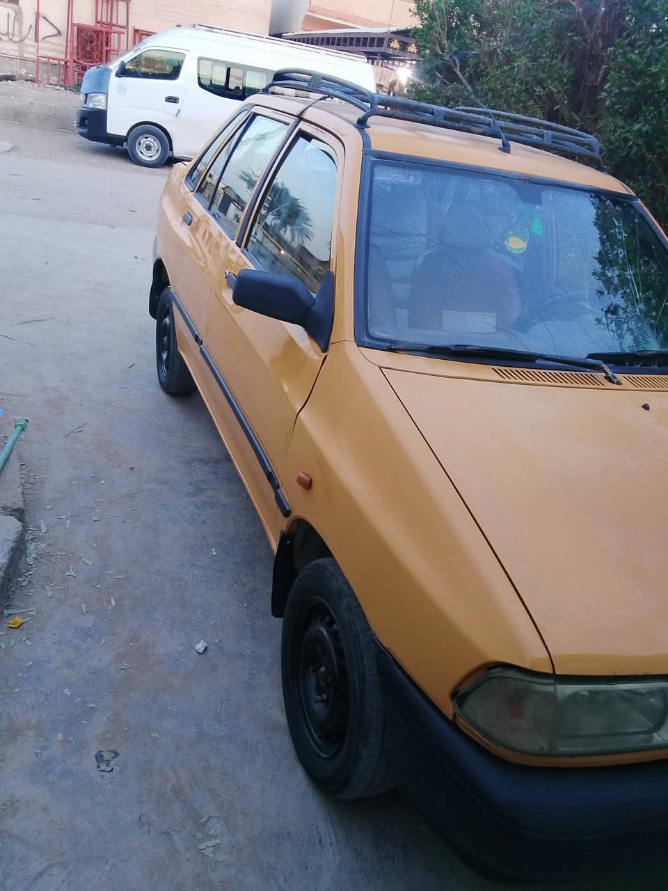 سايبه البيع موديل 13 بيه جاملغ أمامي مصبوغ كير ومحرك نضيفات شواصي حلوات رقم بغداد مشروع وطني خط وبحث جدد سنويه  27 سياره حلوه سعره 23 وبيه مجال قليل هاذه رقمي ***********
