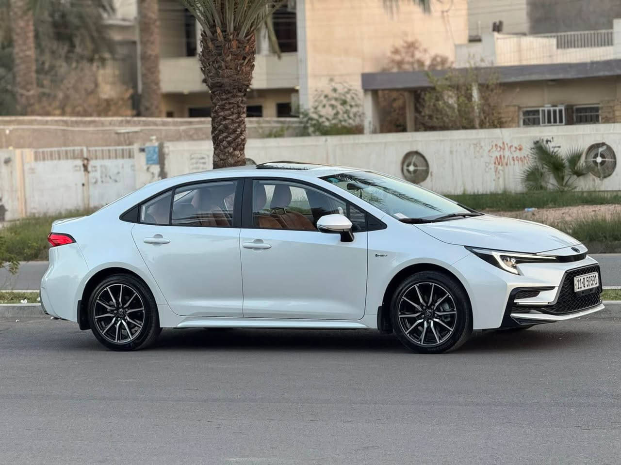 كورلا هايبرد s شكل الامريكي s
2024 
ابيض (صدفي) 
فول مواصفات 
كفاله عامه
كشنات كهرباء
داخل لونين 
رقم بغداد باسمي
السعر 158$ 
***********
