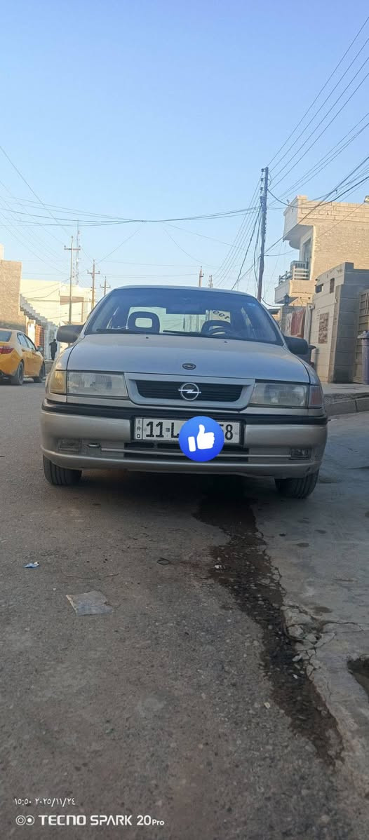 سلام عليكم اوبل فيكترا موديل ٩١رقم بغداد بسمي 
كير وحرك شرط ١٦٠٠ تخم تاير شاشه تاب لايت زنون سنتر لوك  السعر ٣٨وبيها مجال مكان السياره مجمع الدور استفسار اتصل 
***********
