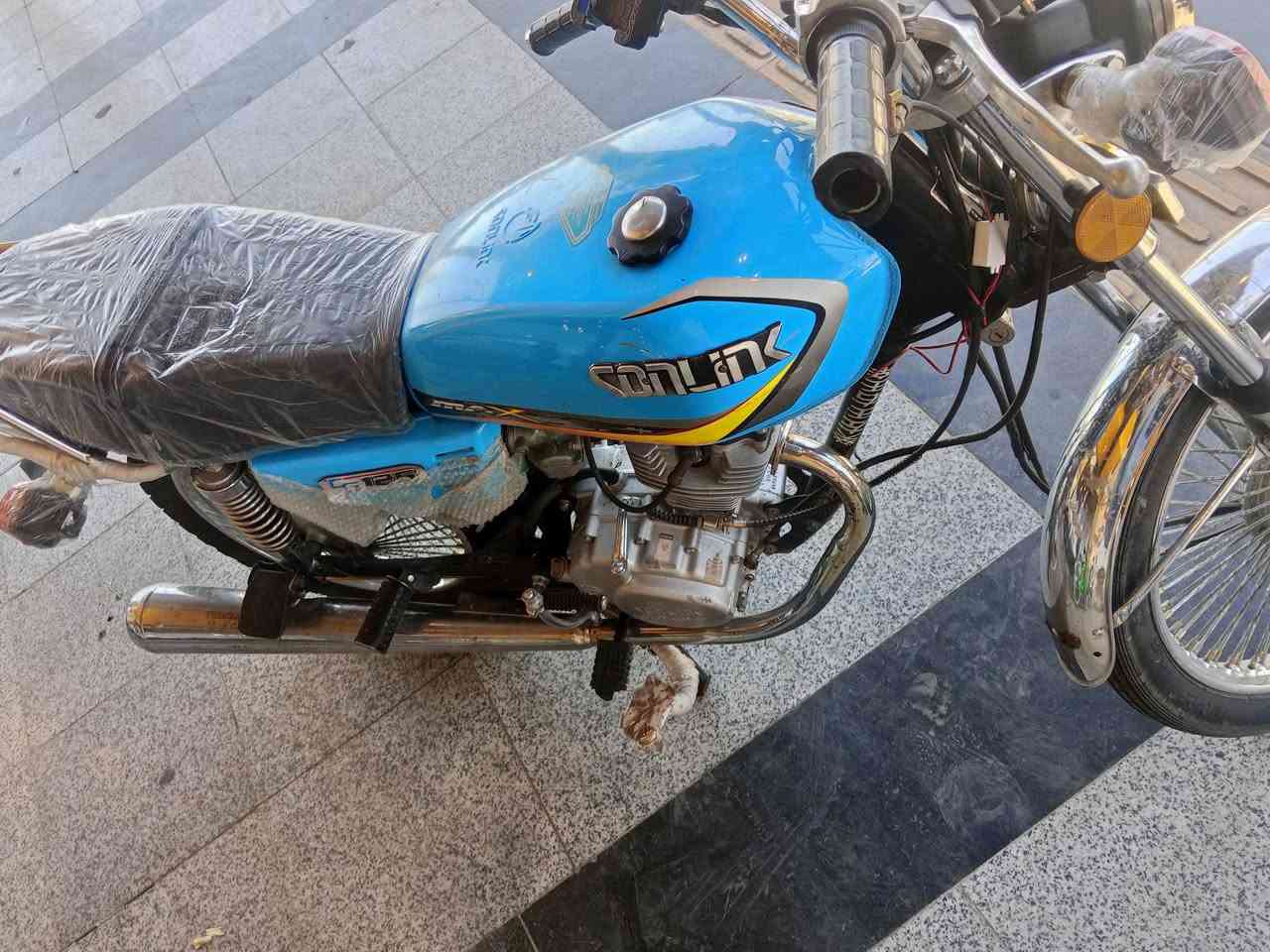 دراجه للبيع شرط كامل شغال دراجه نظيفه كهربائيات كامل شغاله السعر 500 وبيها مجال دراجه نظ***********
