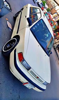 مازدا • تاكسي • ١٩٩٥