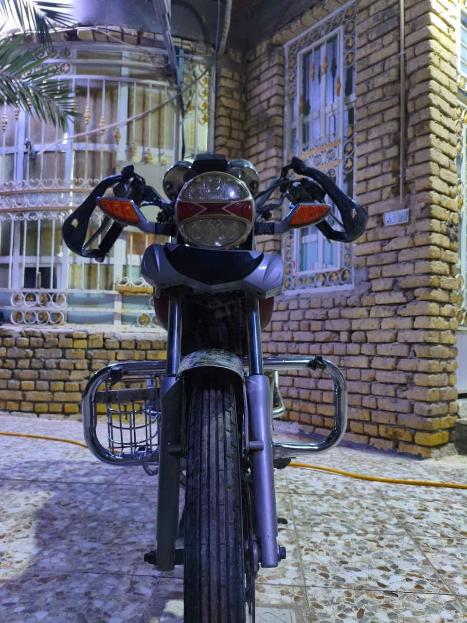 السلام عليكم اعيد النشر بسبب الوعود الكاذبة دراجه جونده موديل 19مامغتوح بيه برغي  واحد مكاني بابل القاسم اتصال ع الرقم وبيك خير وتدلل ***********السعر خاص
