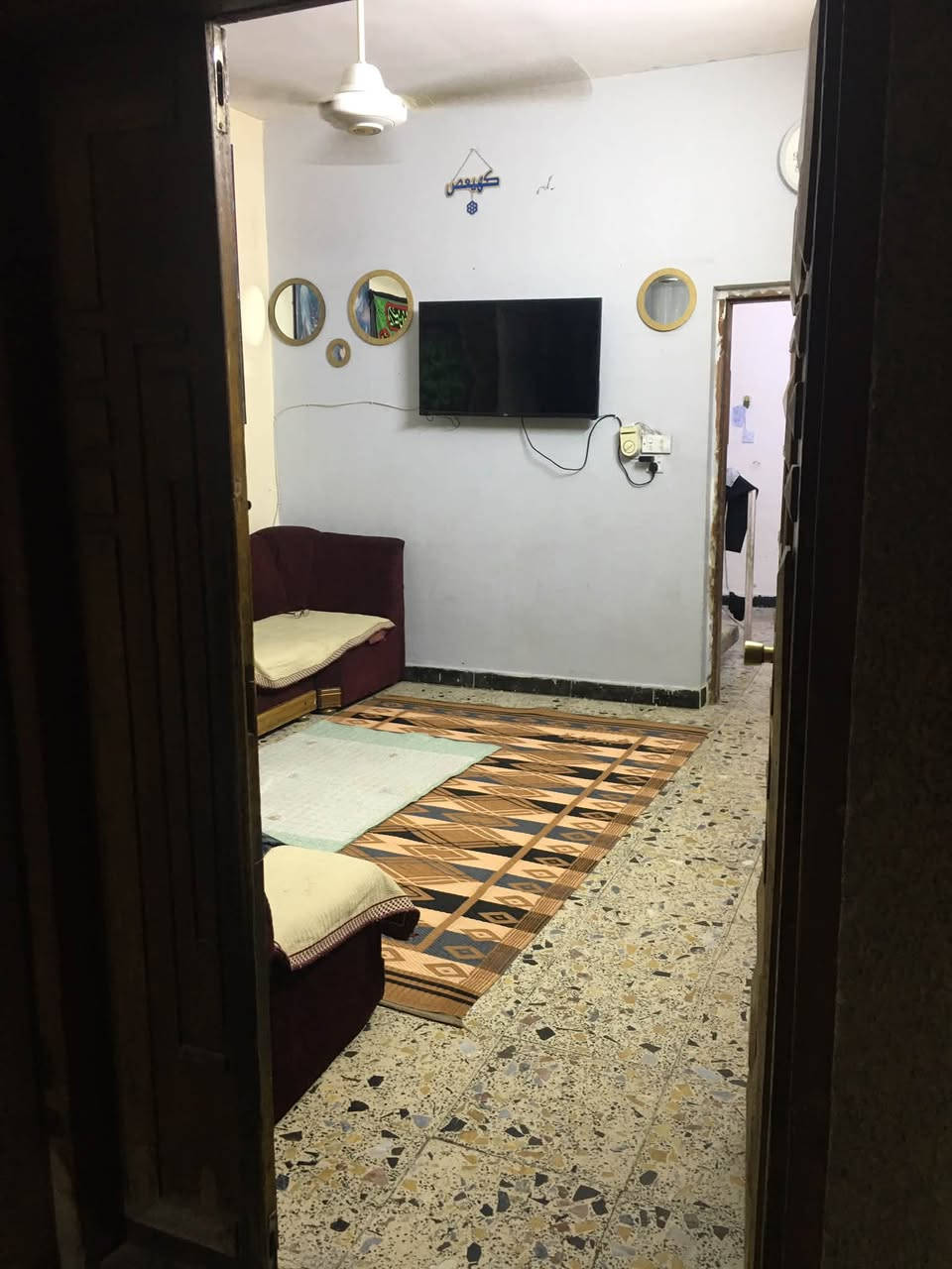 دار للبيع مساحة 144م يحتوي ٥ غرف نوم طابقين دبل فاليوم قرب الشارع العام
الموقع مدينه الصدر شارع الجوادر قطاع 56 مقابل مكتب السيد الشهيد الصدر
للاستفسار الاتصال ***********
