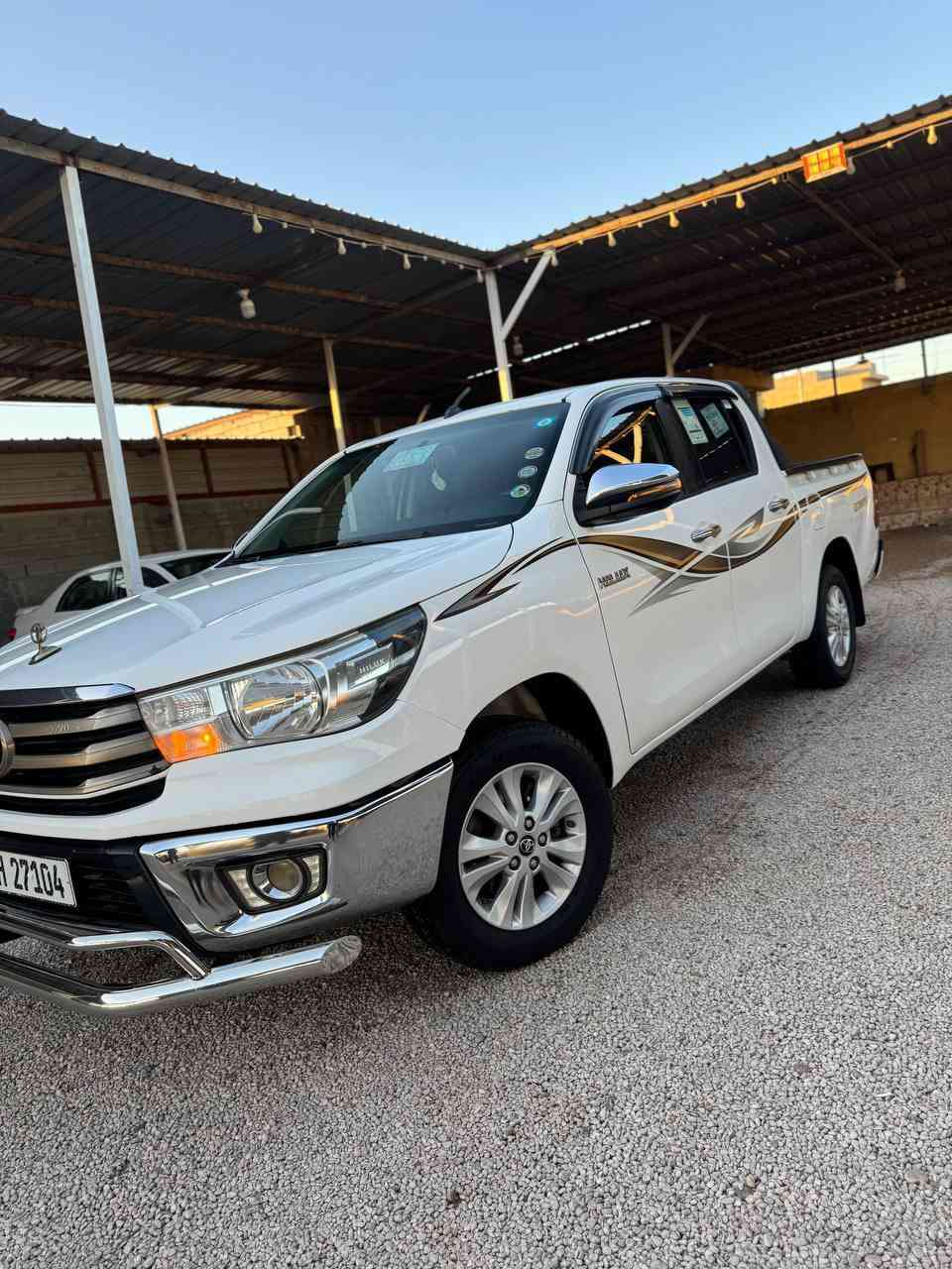 بسم الله ماشاء الله 
معرض الاصدقاء المركزي
لتجارة السيارات الحديثة 

تيوتا
2017
رقم بغداد 
مكفوله بارد موضح بلصوره 
السعر 245وبيها مجال 

للاستفسار الاتصال على الأرقام التالية 
***********
***********
📍الصقلاوية مجاور محطة تعبئة وقود الصقلاوية الحكوميه
